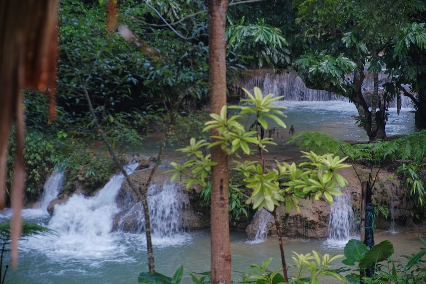 Mu Wilderness Lodge nằm ngay bên thác Mu, trung tâm khu bảo tồn thiên nhiên Ngọc Sơn - Ngổ Luông.