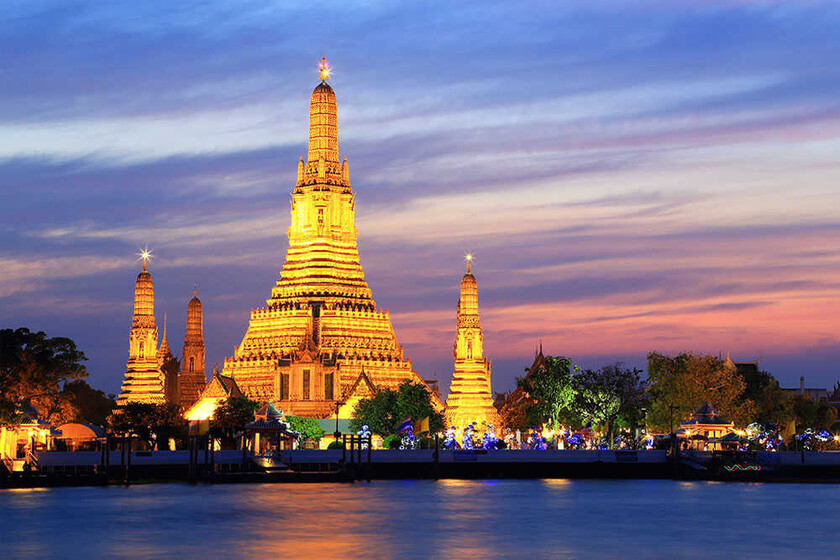 Với vị trí gần Việt Nam, Bangkok đứng đầu danh sách các điểm đến quốc tế được người Việt tìm kiếm nhiều nhất trong chuyến du lịch cuối năm.