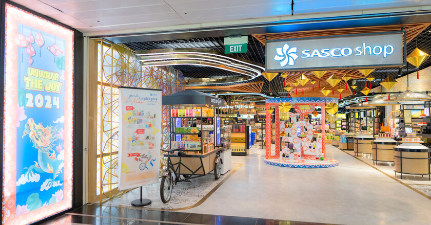 Không gian SASCO Shop, nơi bạn có thể chọn nhiều món quà tháng 3 cực chất, đặc sắc