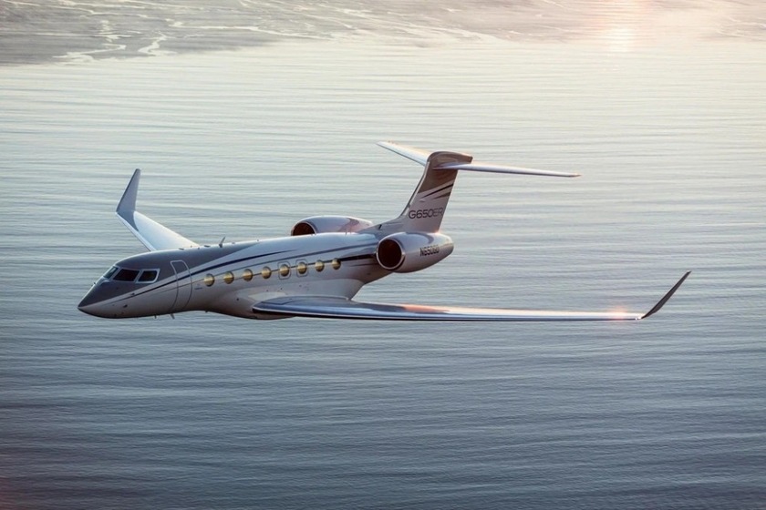 Chiếc phi cơ riêng của tỷ phú Bill Gates là Gulfstream G650ER trị giá 70 triệu USD