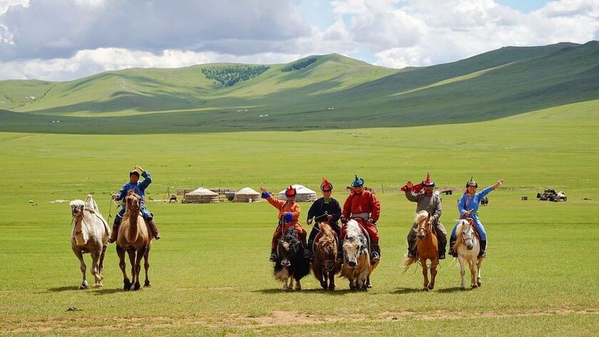 Việt Nam và Mông Cổ chính thức miễn thị thực cho du khách, tạo điều kiện thuận lợi cho việc giao lưu du lịch giữa hai quốc gia.