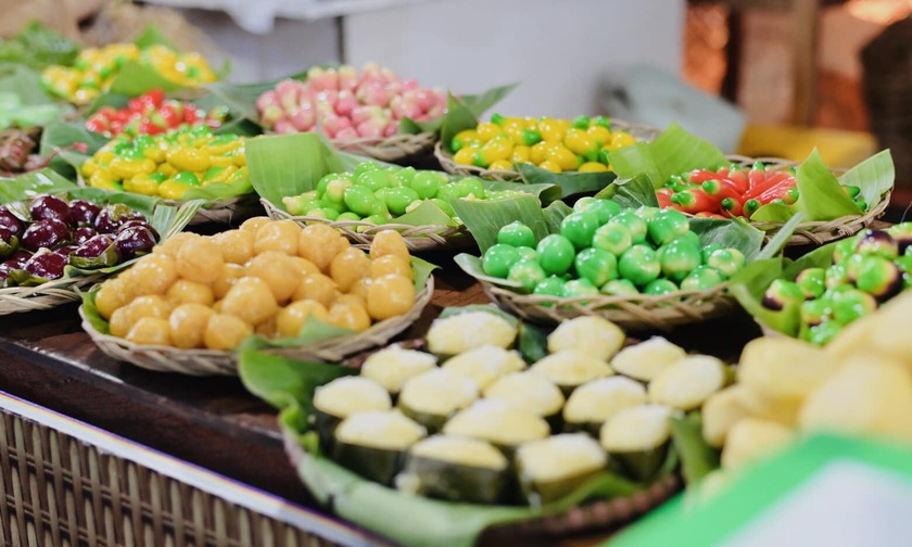 Du khách sẽ được chiêm ngưỡng nhiều loại bánh khác nhau của vùng Nam bộ.