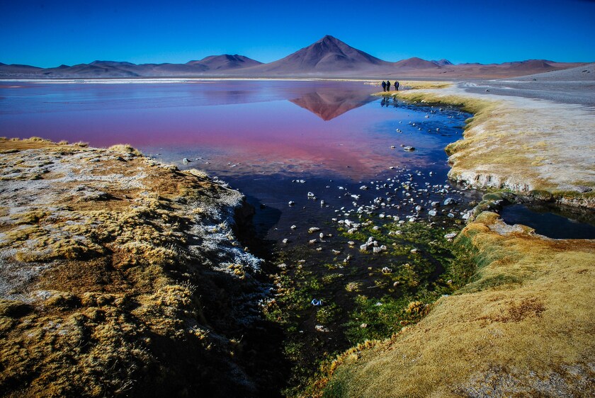 Theo các nhà khoa học, có ba nguyên nhân chính gây ra tình trạng khan hiếm mưa tại sa mạc Atacama