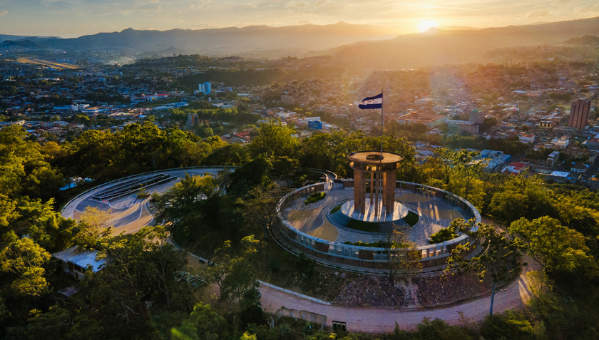 Honduras - “giấc mơ Trung Mỹ