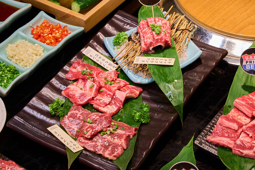 Nhà hàng Gyu Shige sử dụng các loại thịt bò nhập khẩu trực tiếp từ Nhật Bản như bò Wagyu trứ danh, bò Furano Wagyu mềm ngọt hay bò Prime & Chilled Mỹ chất lượng cao.