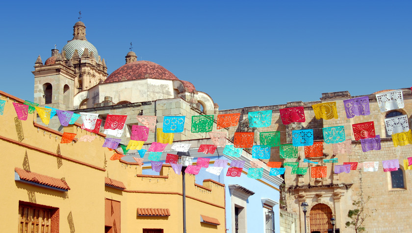 Oaxaca là thủ phủ và thành phố lớn nhất của bang cùng tên ở México
