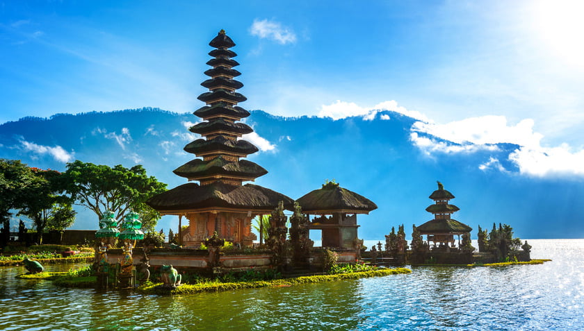 Indonesia mong muốn thu hút du khách quốc tế đến với những điểm du lịch nổi tiếng như Bali, hồ Toba, đồng thời trải nghiệm các dịch vụ y tế chất lượng cao