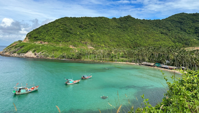 Nhờ sở hữu nhiều bãi biển trong xanh cùng vẻ đẹp yên bình, quần đảo này là một trong những điểm đến ở phía Nam được nhiều du khách ghé thăm