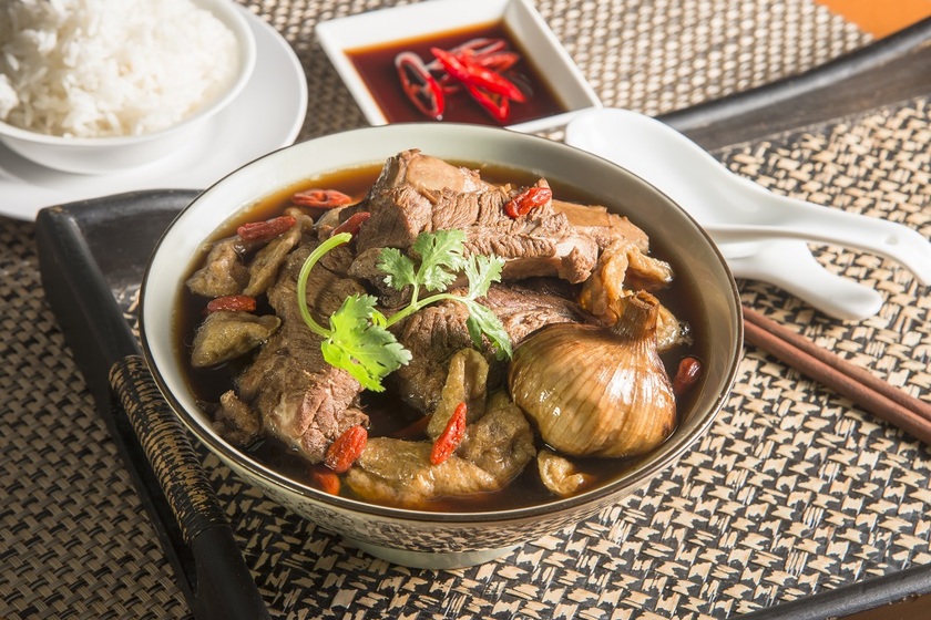 Bak Kut Teh - Món ăn đặc trưng cho ẩm thực của Singapore. 