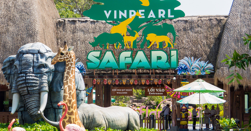 Cổng vào Vinpearl Safari Phú Quốc.