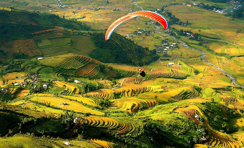 Festival dù lượn ở Mù Cang Chải được coi là một sản phẩm du lịch thương hiệu của Yên Bái.