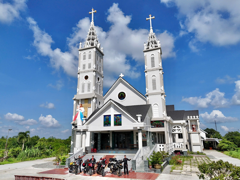 Nhà thờ Năm Căn (Cà Mau)