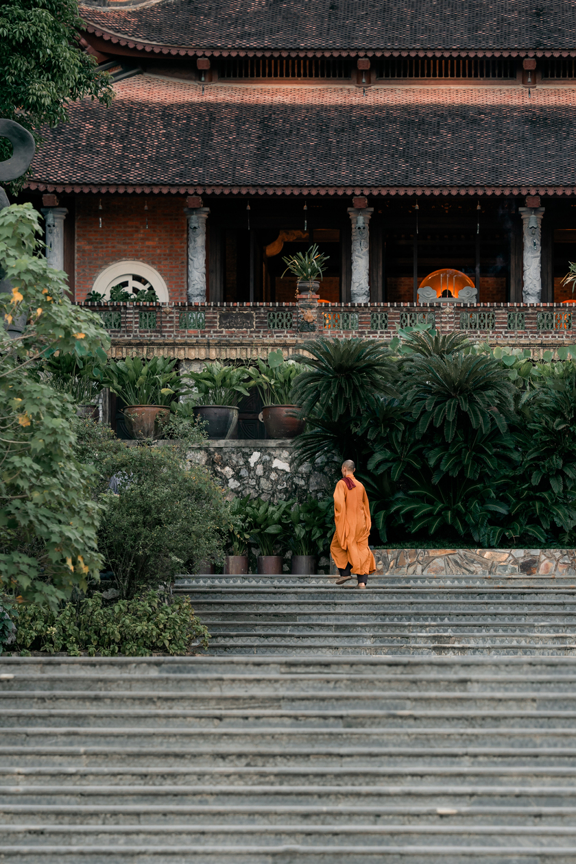 Chùa Đùng hay còn có tên mới là Địa Tạng Phi Lai Tự