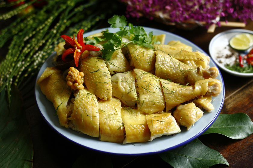 Thịt gà lá chanh