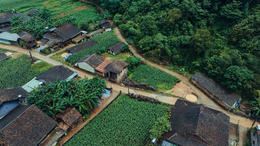 Làng nghề ngói âm dương Lũng Rì là một minh chứng sống động cho sự khéo léo, sáng tạo và truyền thống lâu đời của người Nùng An ở Cao Bằng