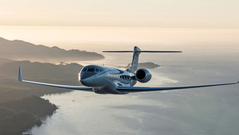 Gulfstream G650ER có sức chứa tối đa 17 người là chiếc chuyên cơ mà tỷ phú Bill Gates dùng để di chuyển khắp thế giới những năm gần đây