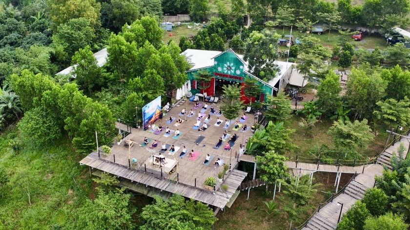  Nhiều đoàn khách lựa chọn Panorama Glamping như một điểm đến lý tưởng cho hoạt động teambuilding