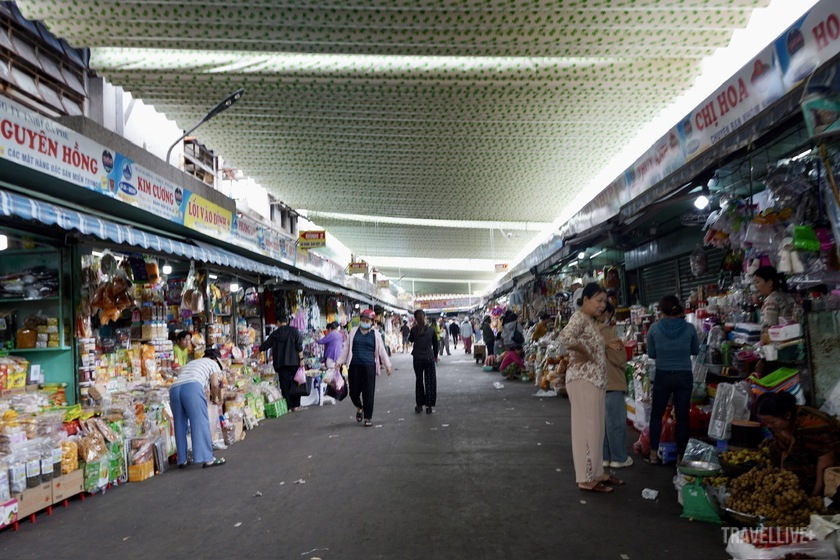 Lối vào chợ