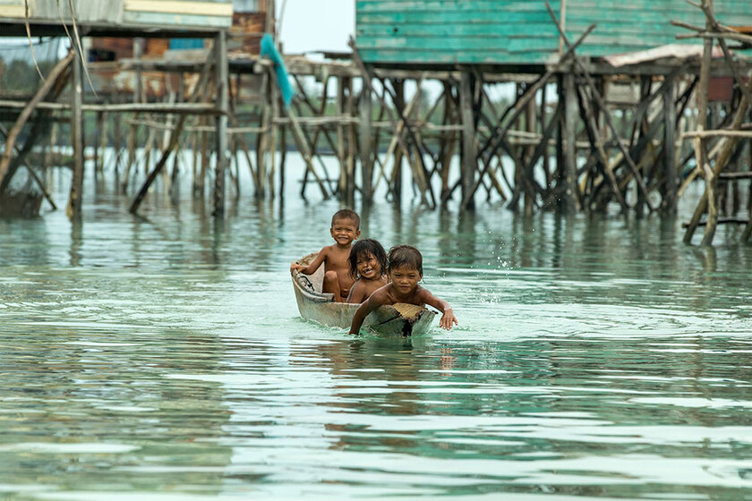 Người Bajau Laut, Indonesia, được mệnh danh là những “người du mục trên biển” hay “người cá”