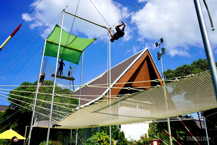 Flying Trapeze - trải nghiệm 