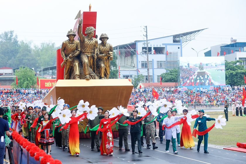 Kỷ niệm 70 năm Chiến thắng Điện Biên Phủ, viết tiếp những bản hùng ca bất diệt