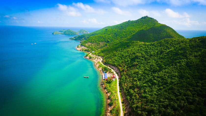 Hoang sơ vẻ đẹp quần đảo Nam Du