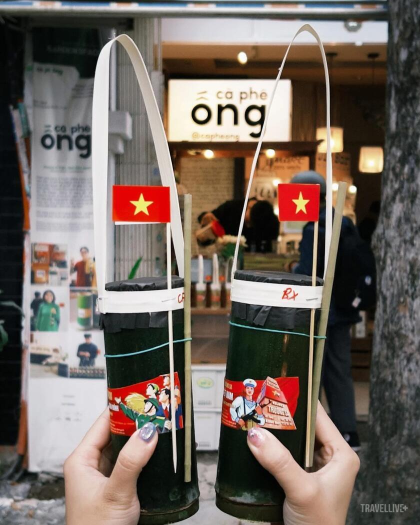 Giới trẻ thích thú check-in với ly cà phê độc đáo