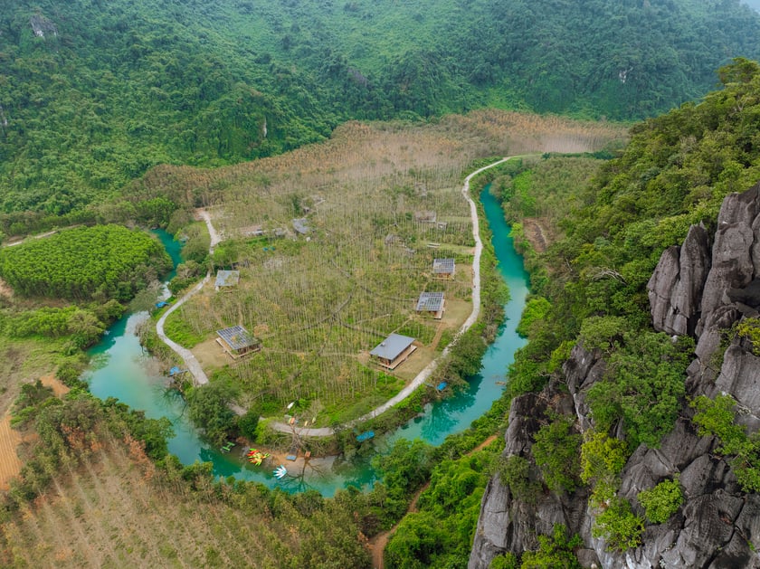 Khuôn biên Blue Diamond Retreat nhìn từ trên cao
