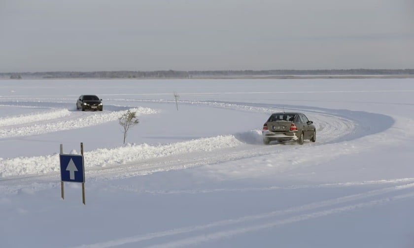 Estonia không phải là nơi duy nhất có đường băng, nhưng hiếm nơi nào hệ thống này được tổ chức bài bản và an toàn như ở đây