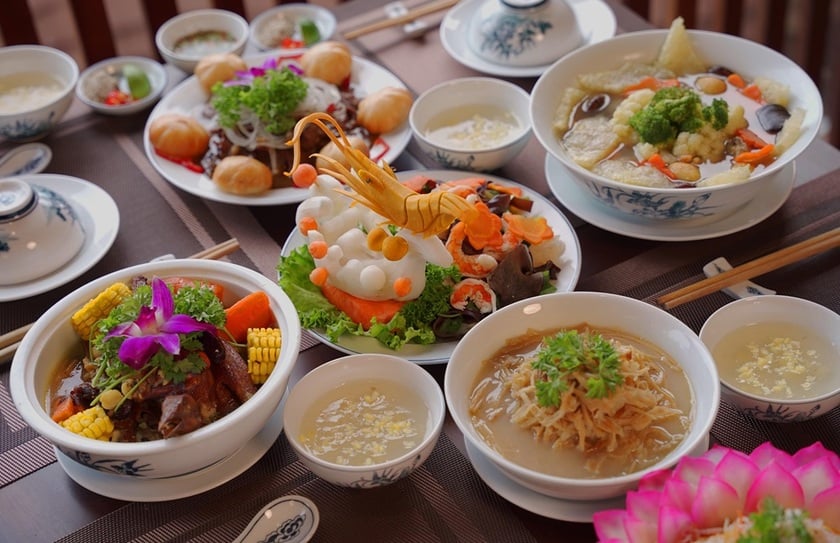 Cỗ Bát Tràng - tinh hoa ẩm thực đậm đà bản sắc hương vị Việt