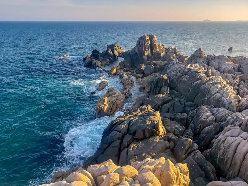Hoàng hôn tại Công viên đá Ninh Thuận