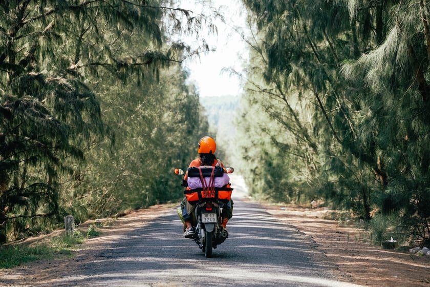 Hằng rời Hà Nội trong tâm thế mở lòng, sẵn sàng đón nhận bất trắc lẫn nhiệm màu