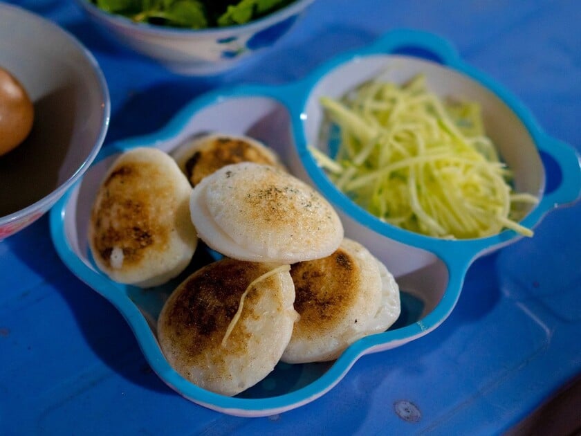 banh can_11zon