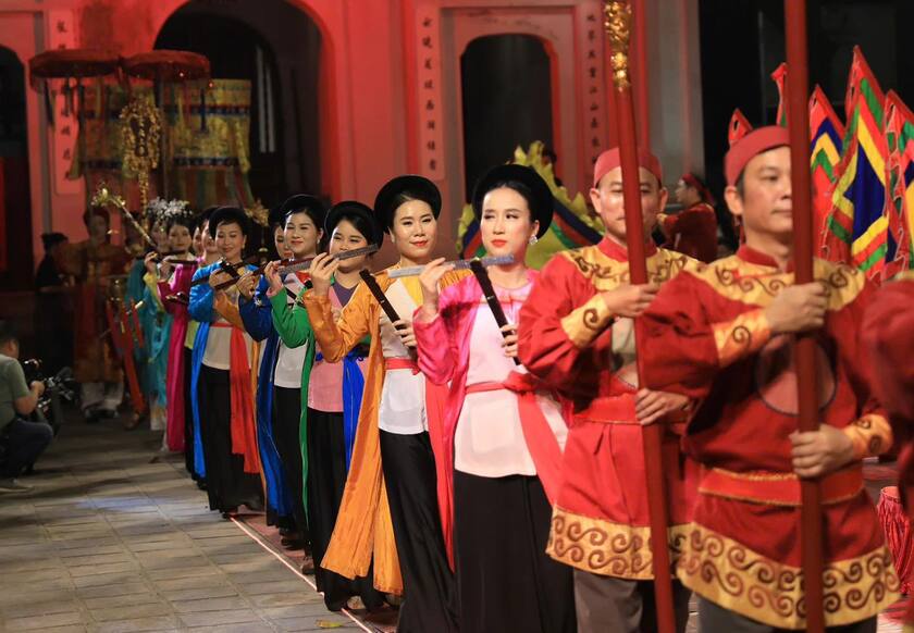 Hà Nội mở tour đêm Tiếng chuông Trấn Vũ, dự kiến mang đến cho du khách chương trình thực cảnh kết hợp nghe các tích về vùng đất kinh đô hào khí