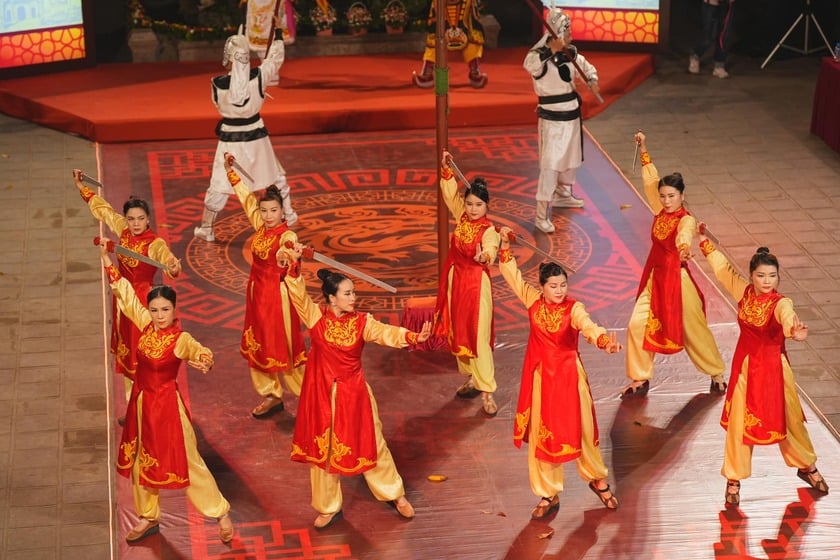 ''Tiếng chuông Trấn Vũ'' hứa hẹn trở thành điểm nhấn mới trong hành trình khám phá Hà Nội về đêm