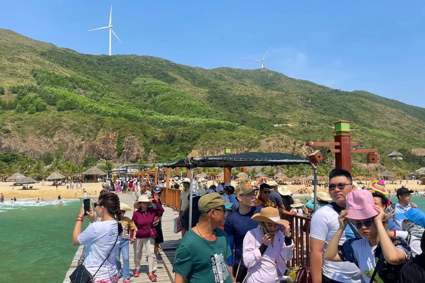 Đây là cơ hội vàng để tỉnh đón khách du lịch từ mọi miền về tham quan