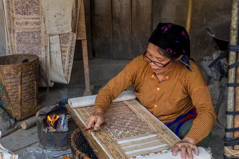 Nghề dệt lanh của người Mông có ý nghĩa to lớn với văn hóa truyền thống dân tộc, là một minh chứng sinh động thể hiện tính cần cù, chịu thương chịu khó của đồng bào