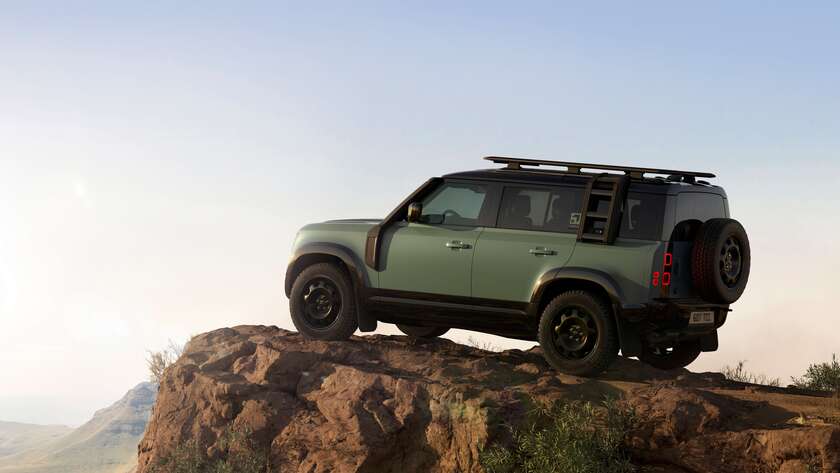 Keswick Green - Một sắc màu Defender huyền thoại được tái sinh