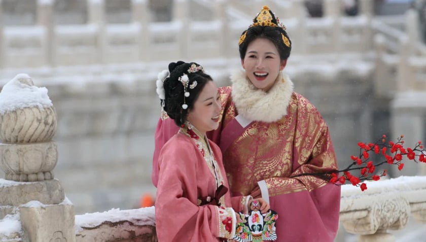 Hán phục (Hanfu), trang phục truyền thống của Trung Quốc chứa đựng các yếu tố di sản văn hóa phi vật thể của nước này, đang