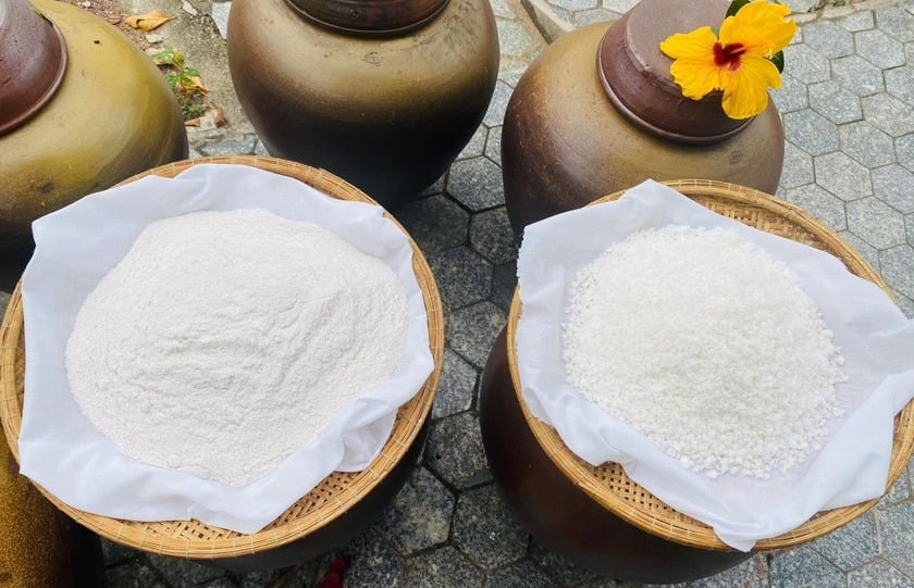 Muối Tuyết Diêm không những trắng như tuyết mà phẩm chất rất tốt, nhiều người làm nước mắm gần xa đến mua về chượp với cá cơm để có những lít nước mắm nhỉ ngon nhất