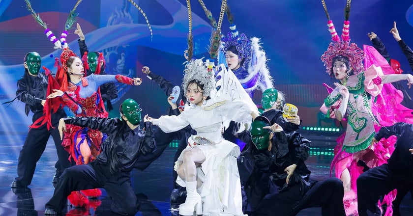 Phương Mỹ Chi với