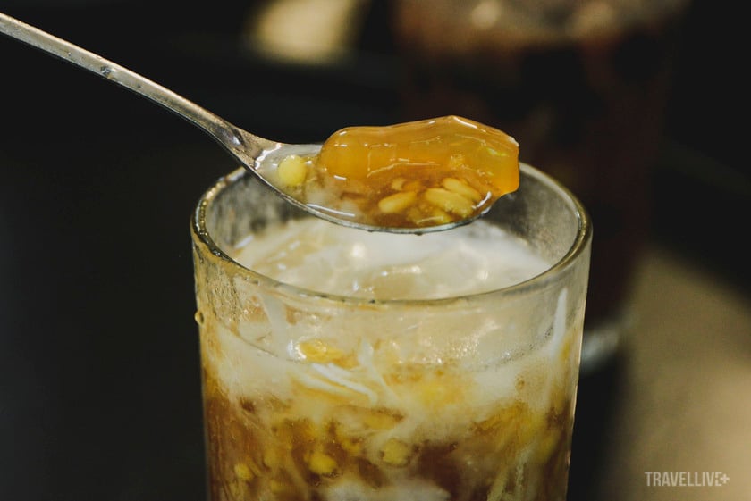 Món chè bưởi được nấu sánh mịn dẻo dai