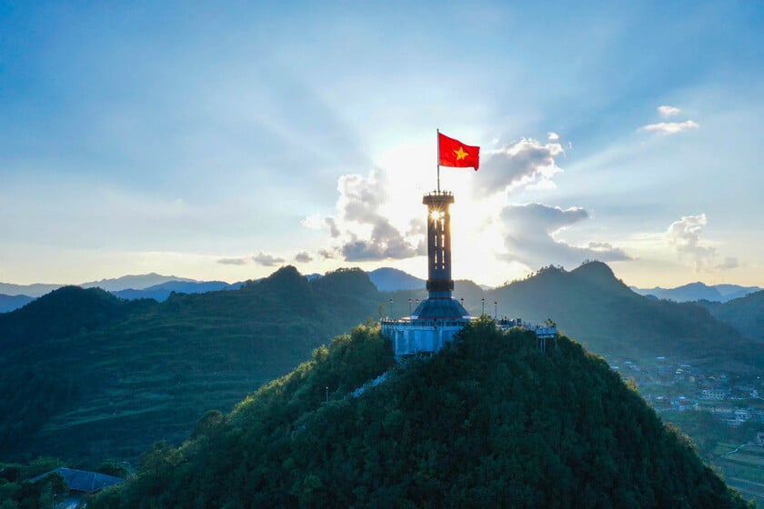 Mảnh đất mà Đức bén duyên là Tuyên Quang (Hà Giang cũ), nơi địa đầu Tổ quốc
