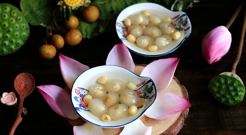 Chè Bắc thường mang vẻ đẹp trong veo, thanh thoát từ chè sen, chè cốm, chè bà cốt đến chè hoa cau
