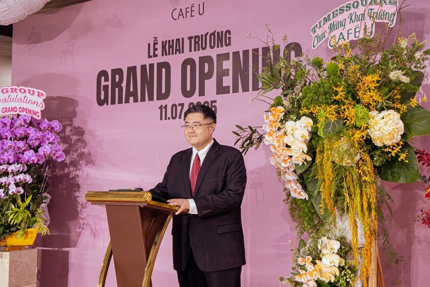 Lễ khai trương Café U