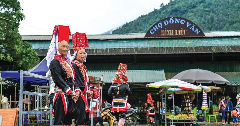 Chợ Đồng Văn