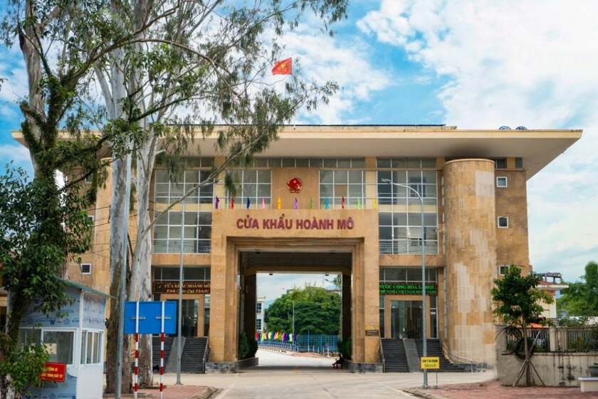 Cửa khẩu Hoành Mô