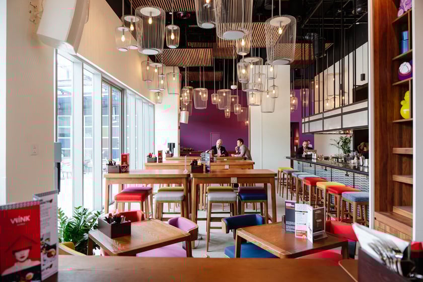 Với thiết kế hiện đại, công nghệ tiên tiến và dịch vụ linh hoạt, Wink Hotels hướng tới tái định nghĩa trải nghiệm lưu trú sang trọng với mức giá hợp lý tại trung tâm đô thị cảng sôi động