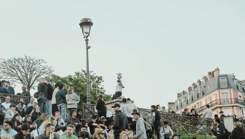 Khu vực đồi Montmartre ở Paris (Pháp) là địa điểm thu hút rất đông du khách