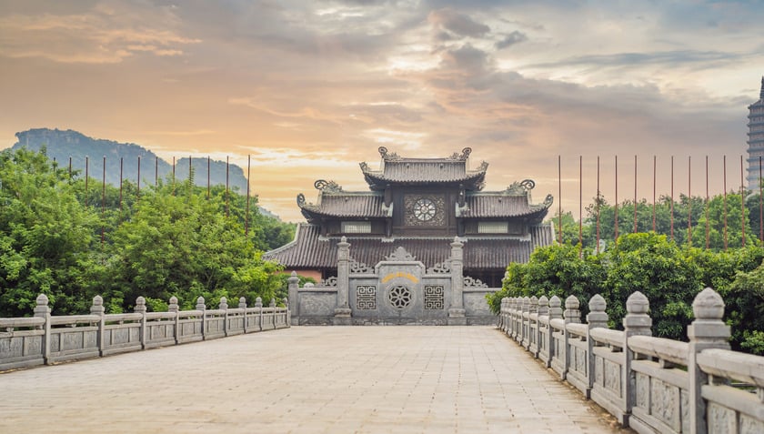 Cho đến nay, quần thể chùa Bái Đính gồm có một khu chùa cổ và một khu chùa mới xây dựng từ năm 2003